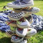 THE CHUCKS-VANS-TOWER