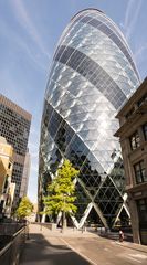 The City - St Mary Axe - The Gherkin - 03