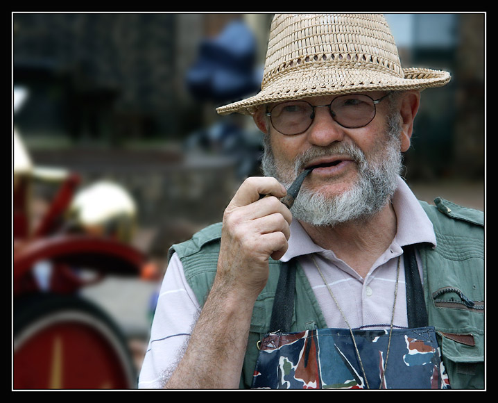 The Claypipe Maker