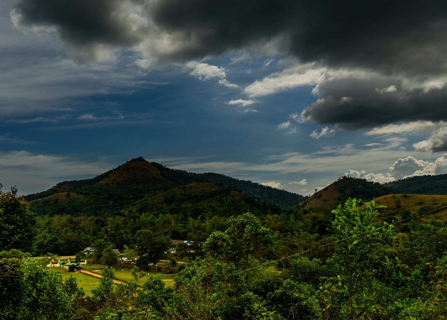 the clouds above the mountains high