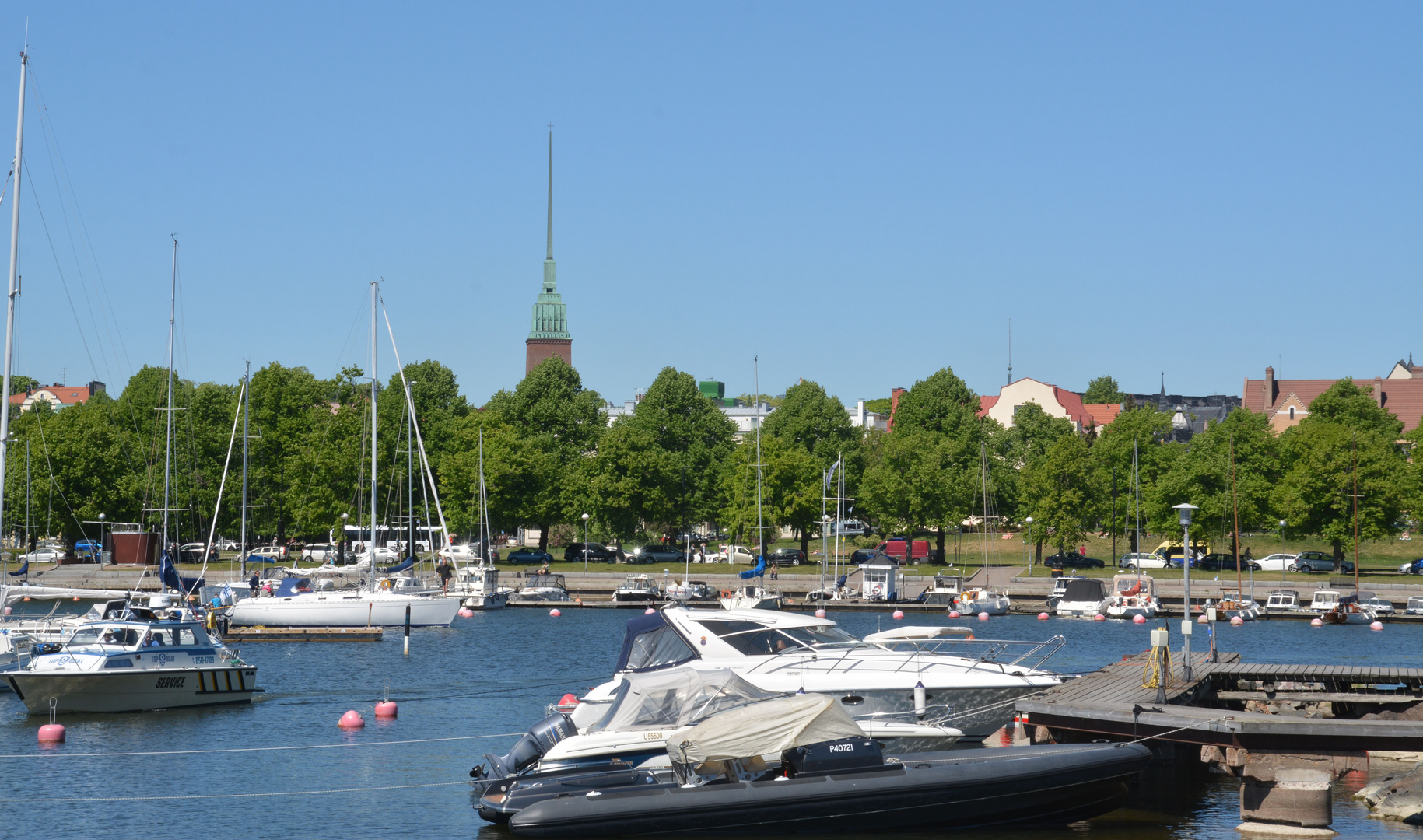 The coast of Kaivopuisto