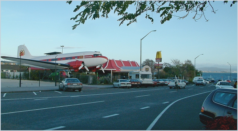 The DC3 Burger Plane.