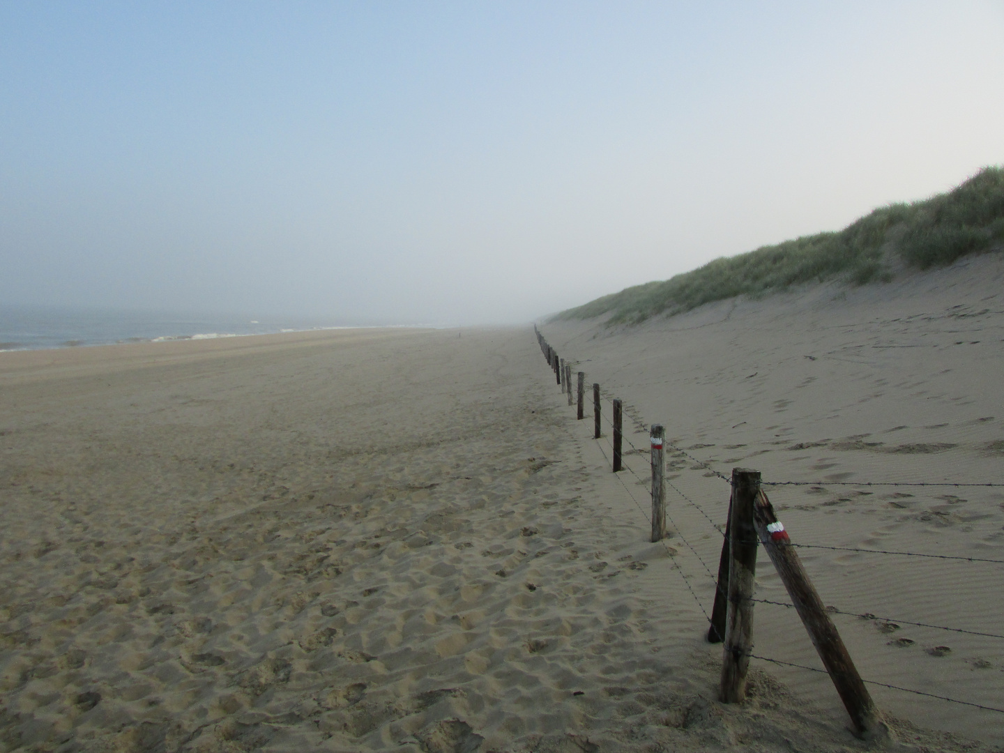 The disappearing fence - Noordwijk