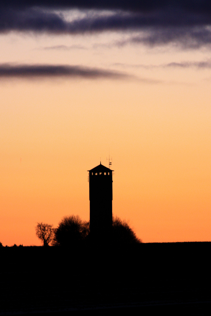 the disappearing lights of a winters day II