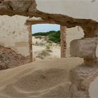 * The Eucla Telegraph Station / Nullarbore *