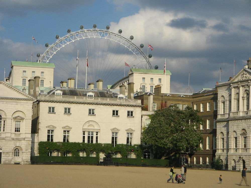 The Eye behind the building