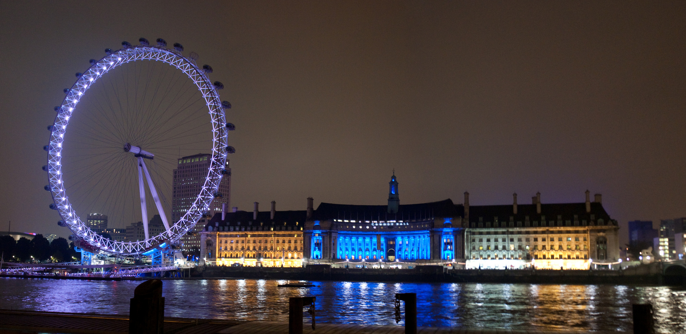 The Eye & County Hall