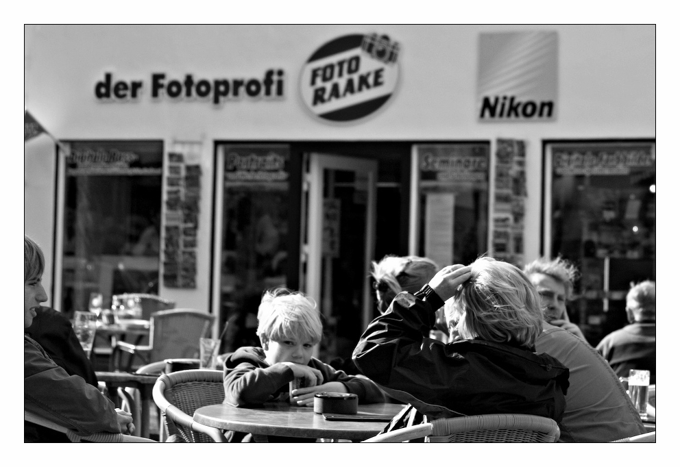 The eyes of a child oder Werbung für Korbstuhlliebhaberinnen