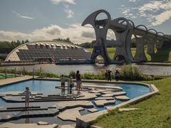 The Falkirk Wheel (II)