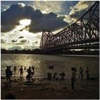 The flight of the raven under Howrah brigde