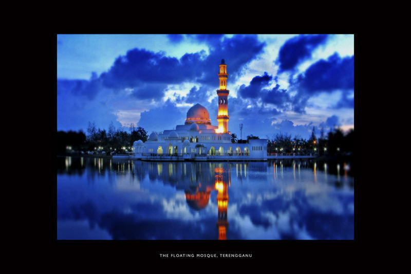 the floating mosque of terenggfanu