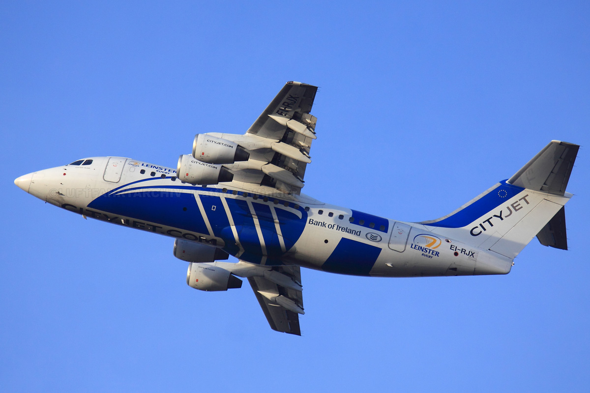 The Flying Rugby Ball from Ireland - the Leinster Rugby plane