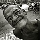 The funniest lottery seller of Saigon