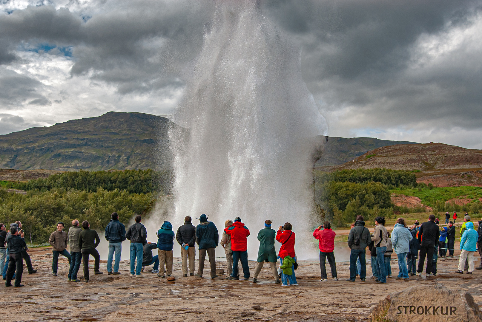 The Geysir in full eruption