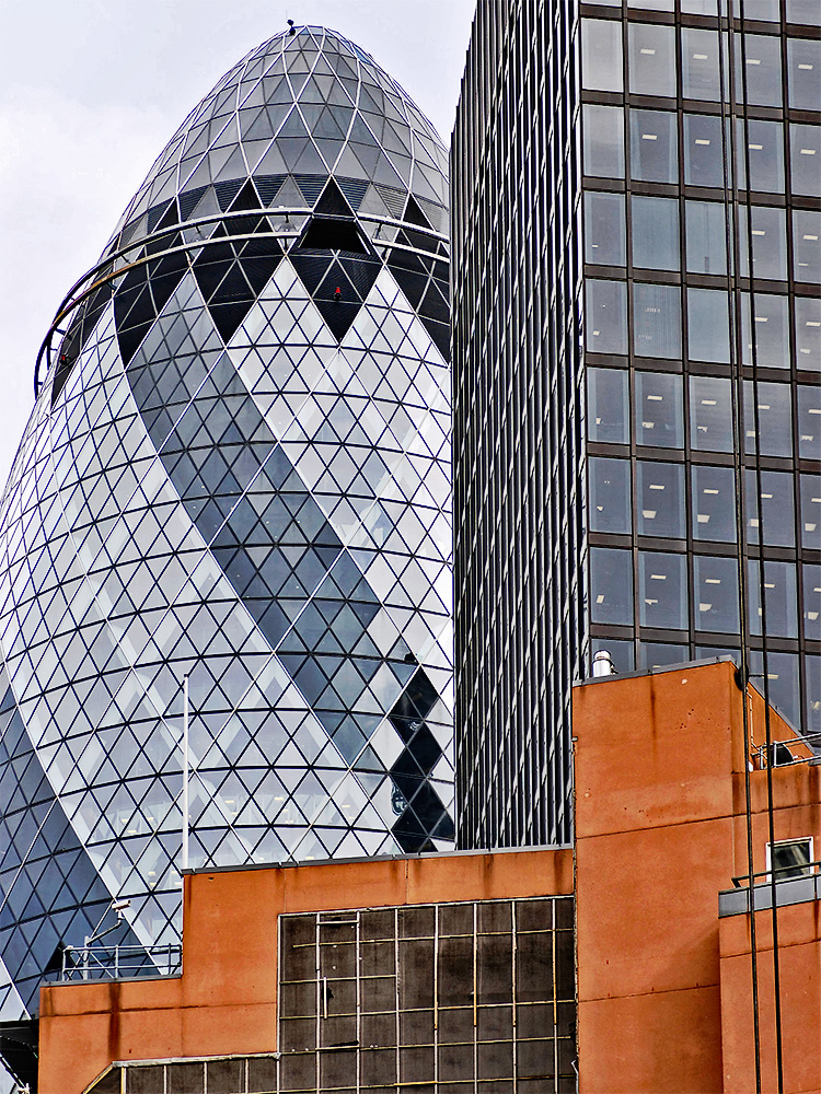 „The Gherkin“