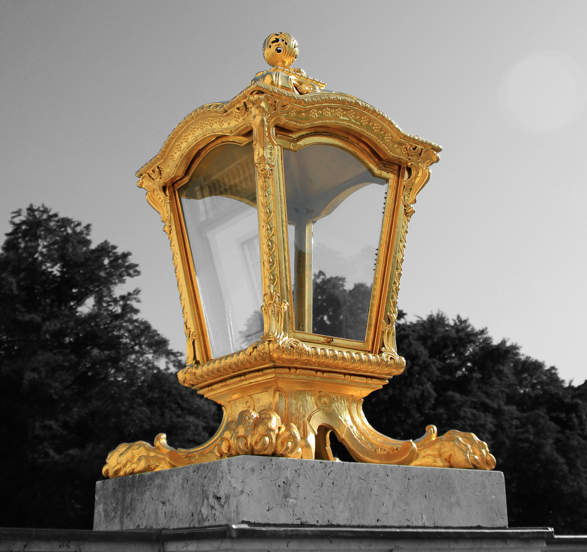the golden lamp