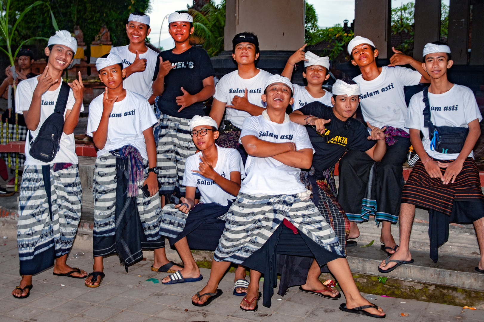 The group from Banjar Tempekan Sentaka