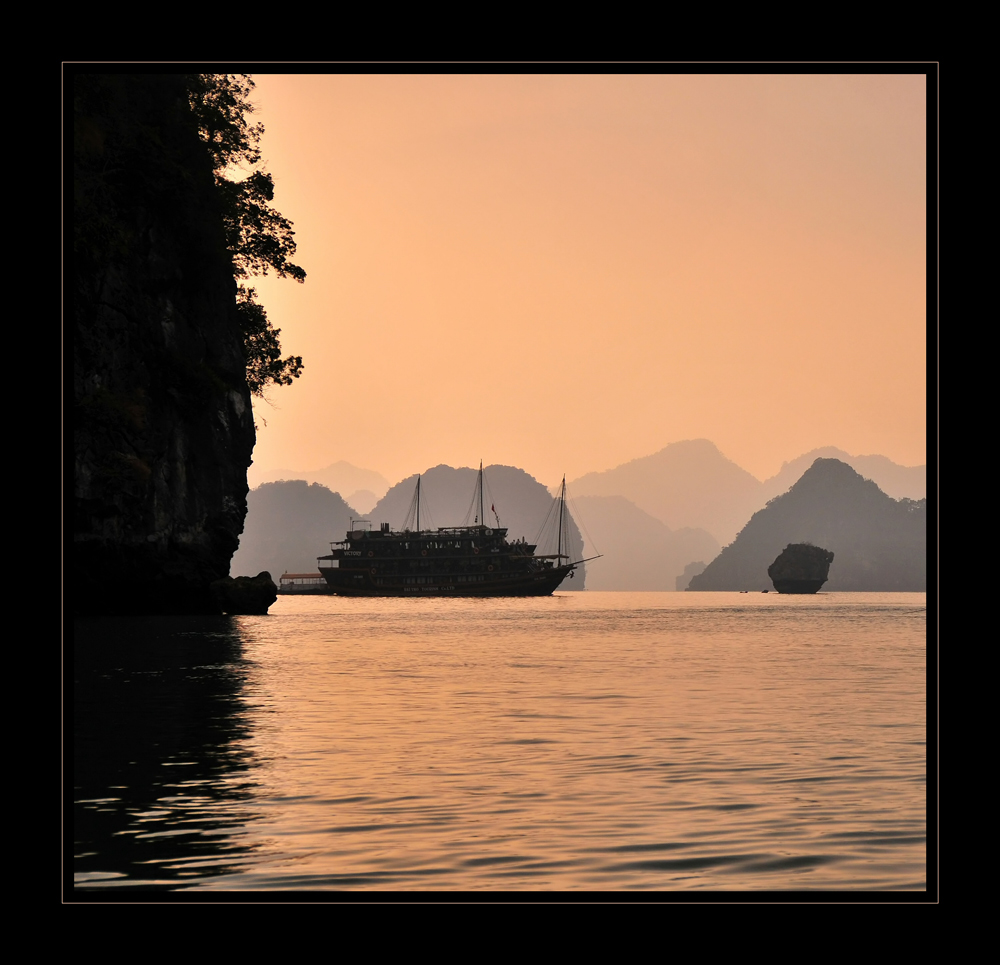 The Lights of the Halong Bay