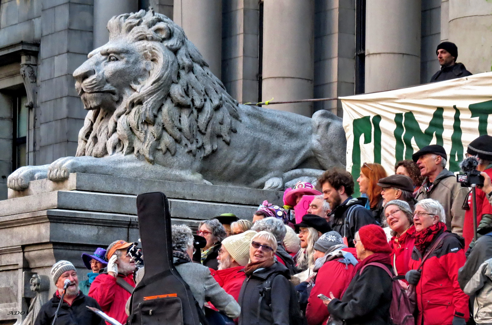 The Lion in Vancouver - again