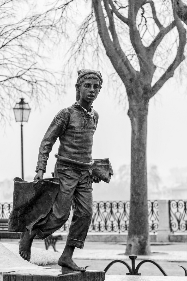 The Lisbon Paperboy