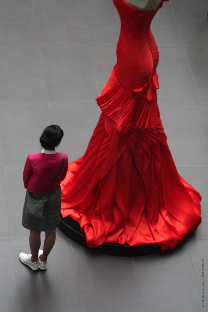 the little woman and the red dress