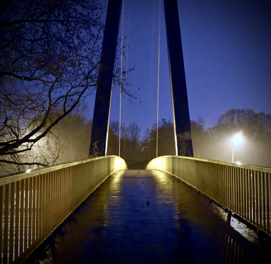 The lonely bridge - Berlin