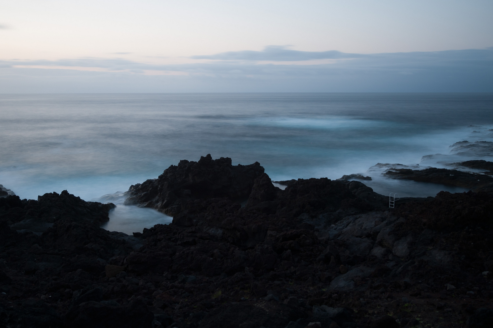 the lonesome ladder and the ocean