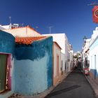 "The Lounge Bar" in the street of Alvor