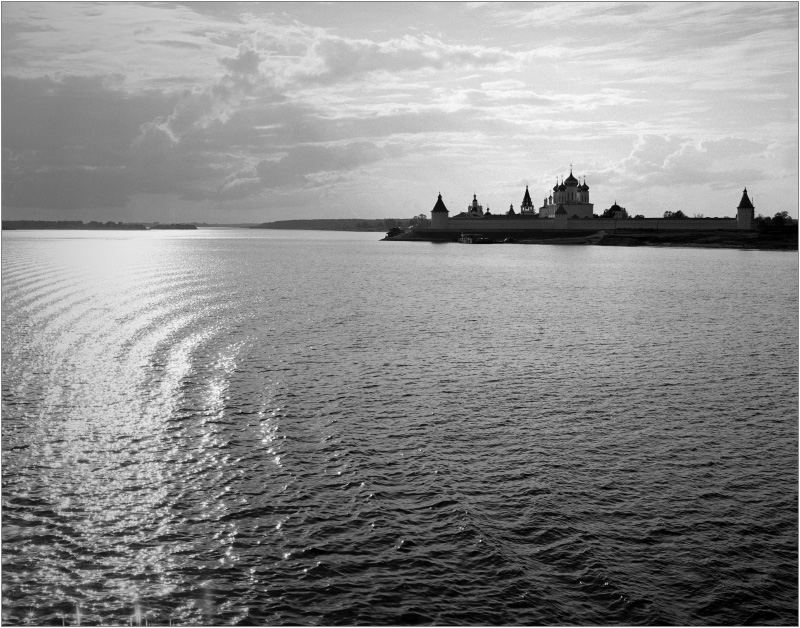 The Makar'evsky monastery