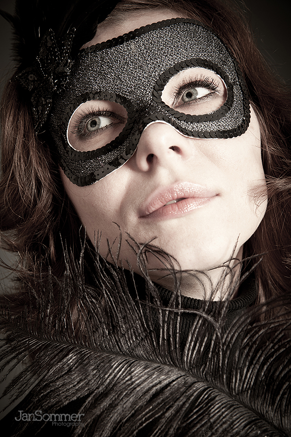 The masked woman