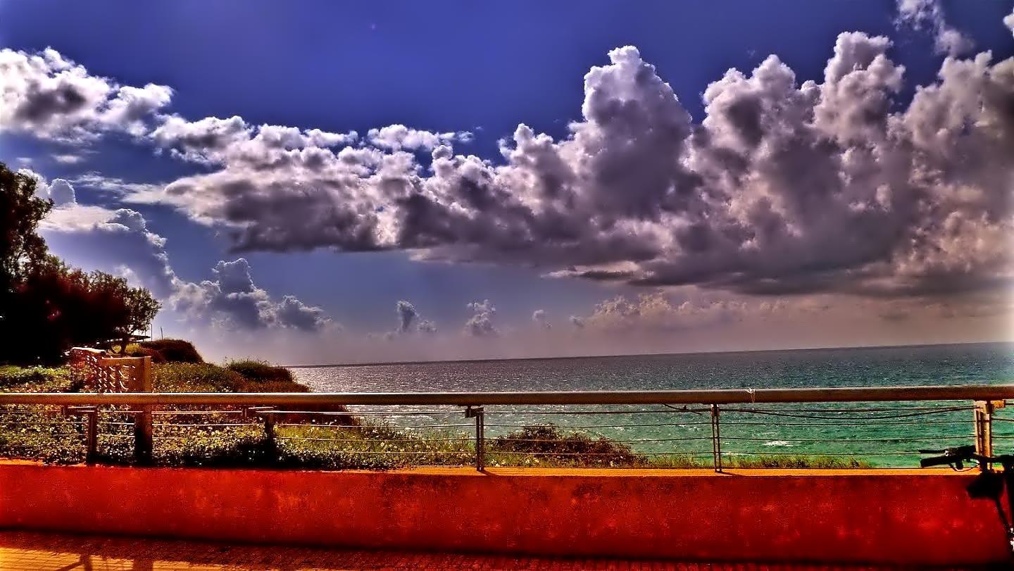 THE MEDITERAN SEA OF NETANYA