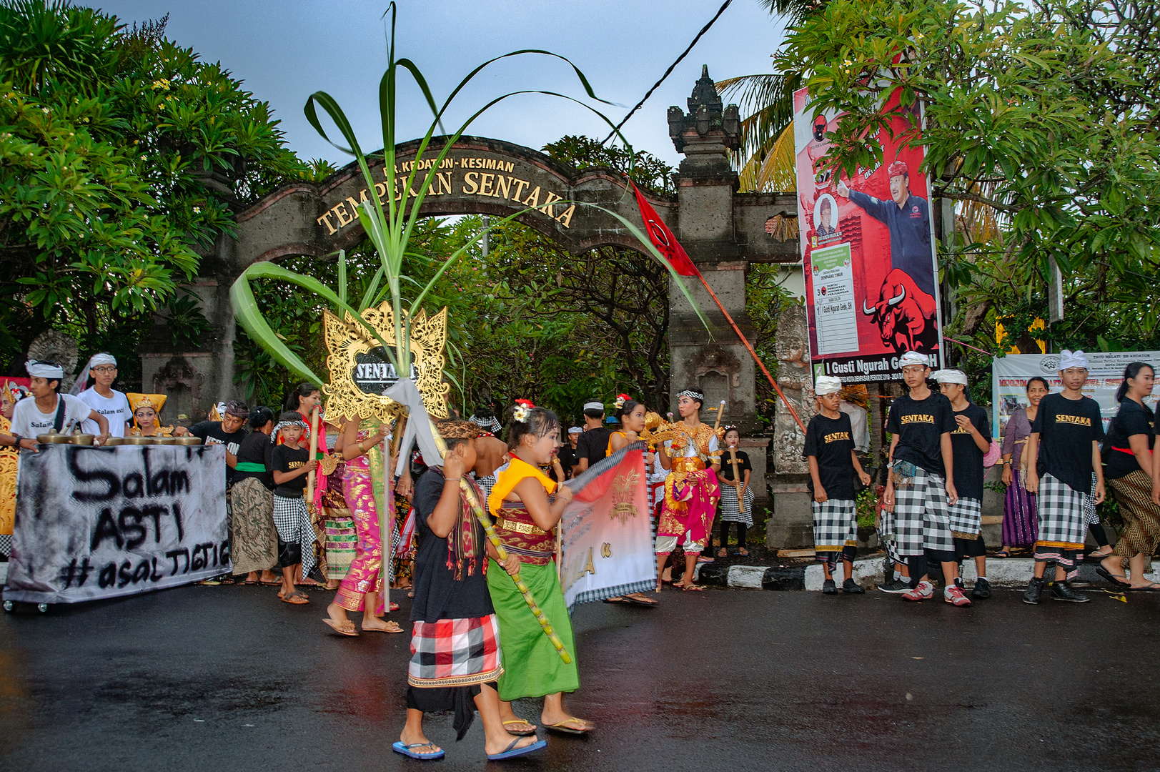 The meeting for the parade