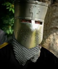The Middle Ages (31) : Crusader