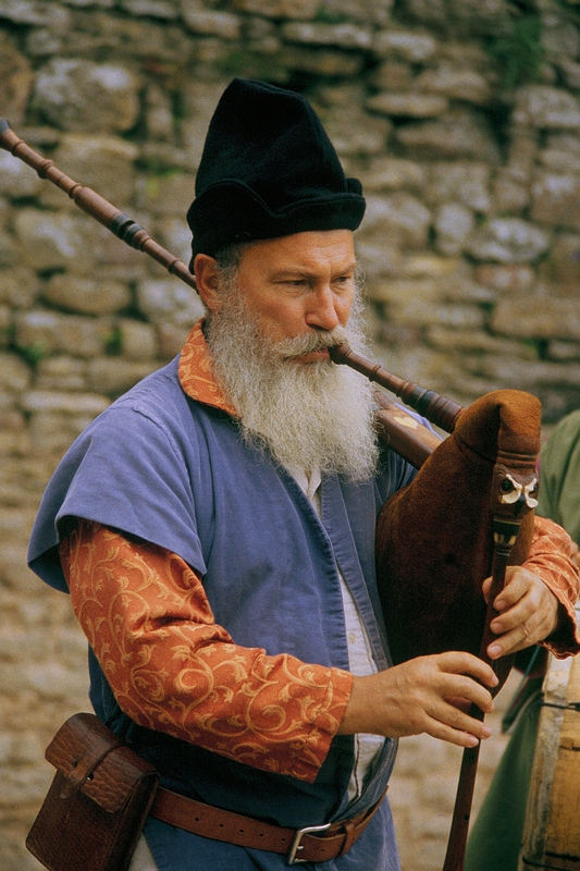 The Middle Ages (5) : Musician