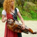 The Middle Ages (81) : Hurdy-gurdy player