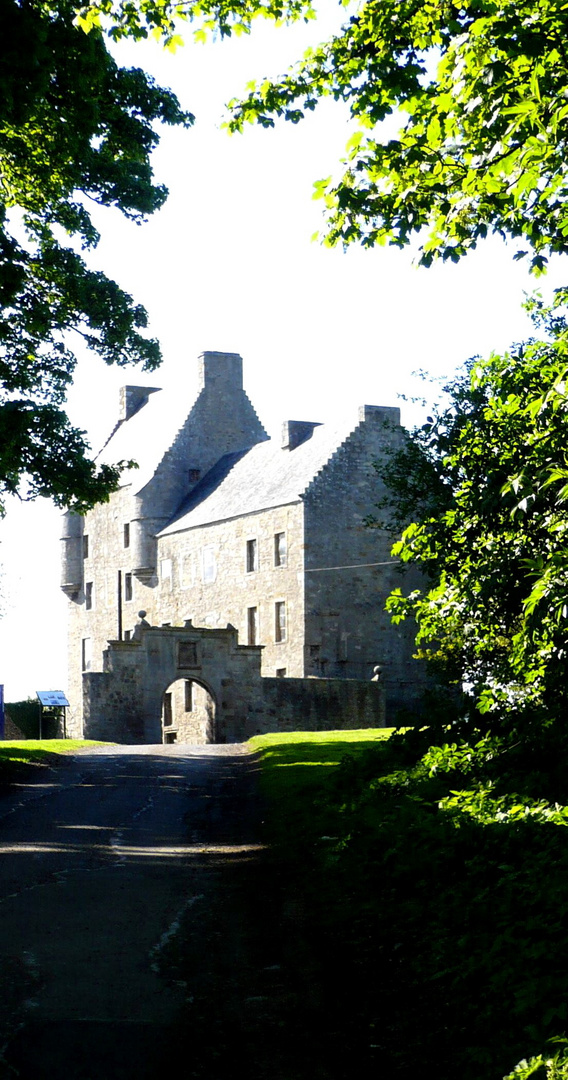 The Midhope Castle