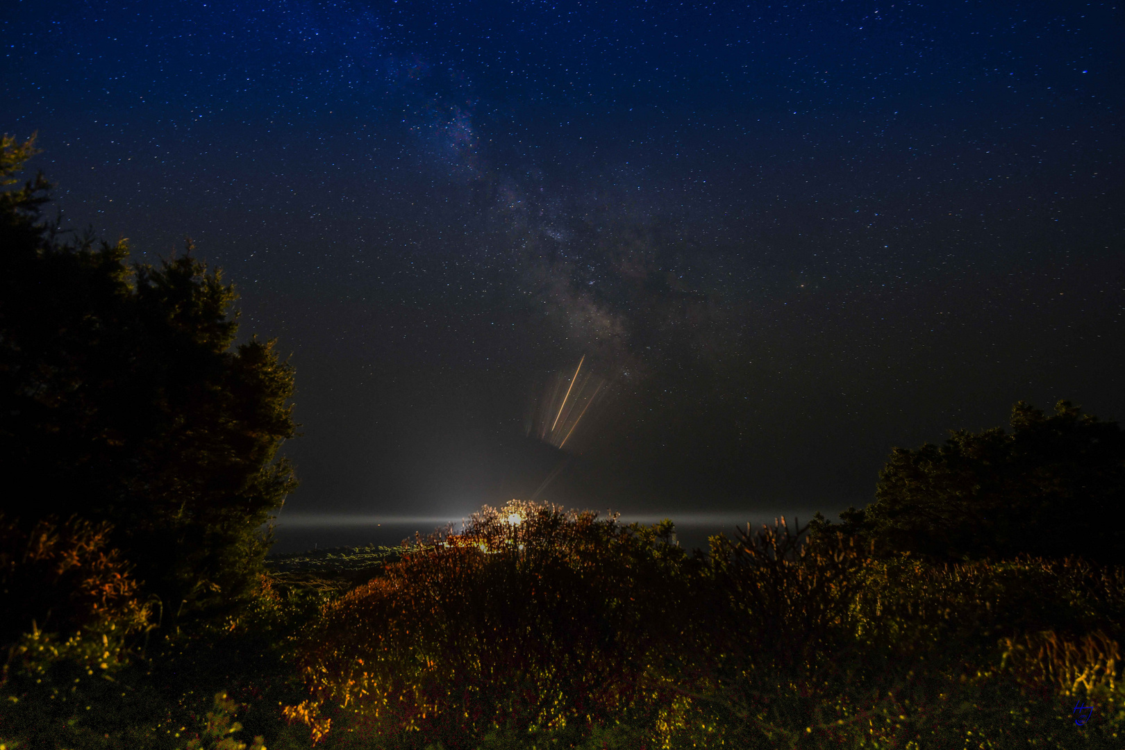 the milky way falls into the see 