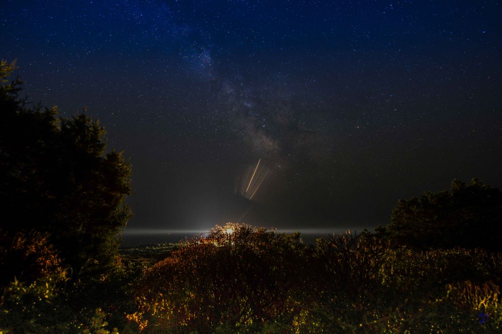 the milky way falls into the see 