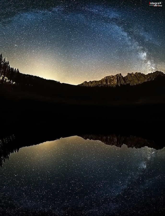 the milky way lago di carezza