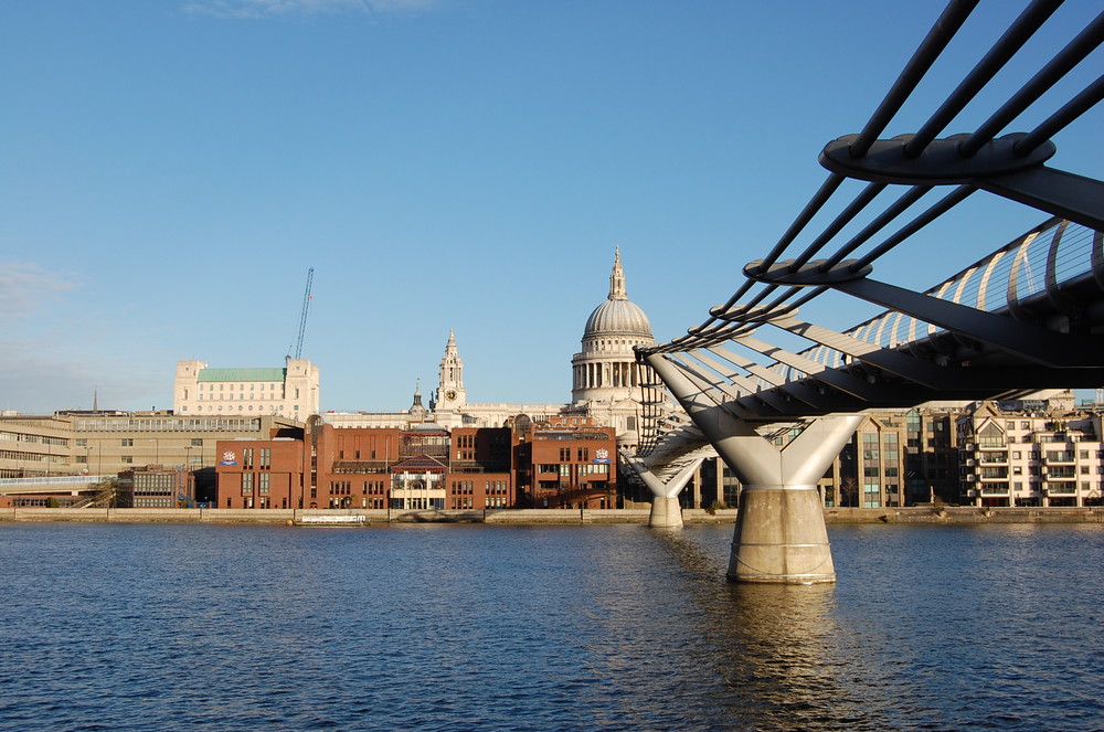 The Millennium bridge...