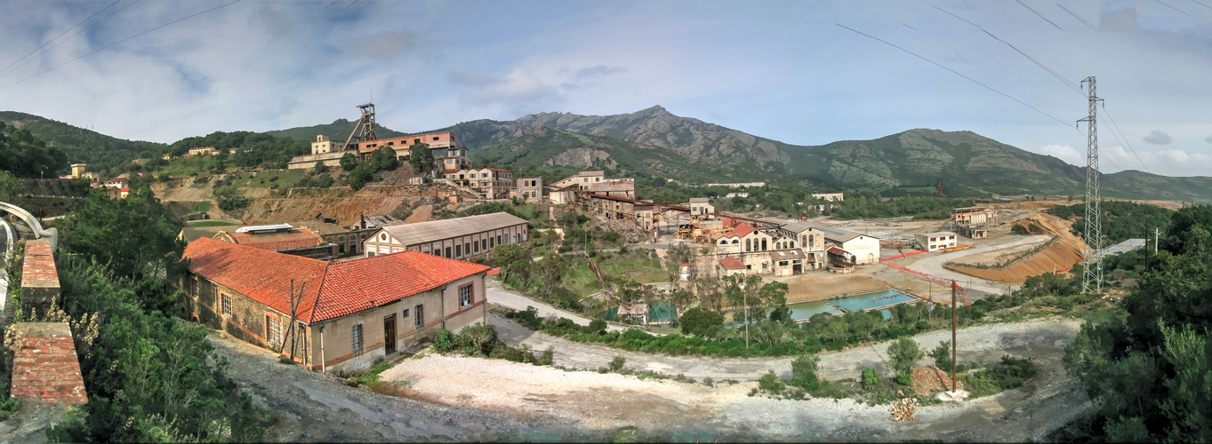 THE MINES OF MONTEVECCHIO, SARDiNIA  - NOW ONLY A HISTORY!