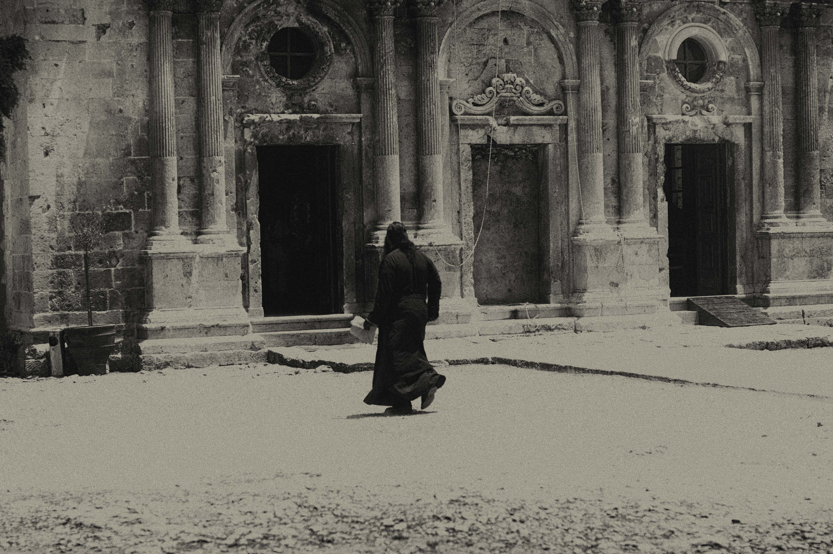 The monk at Moni Arkadi