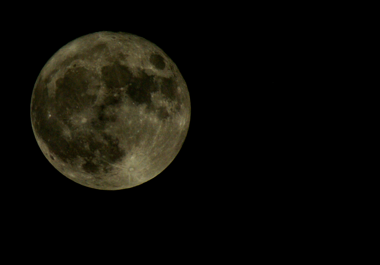 The moon from 19th March 2011!