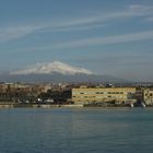 the morning sun on the etna