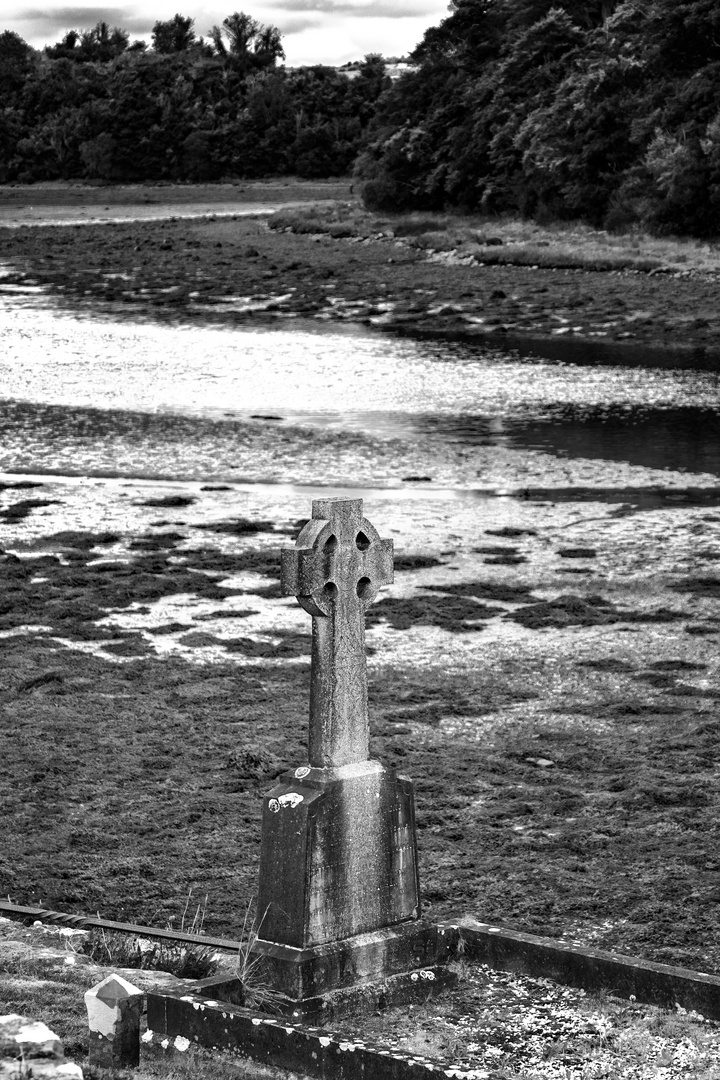 ... the old abbey graveyard 3 ....