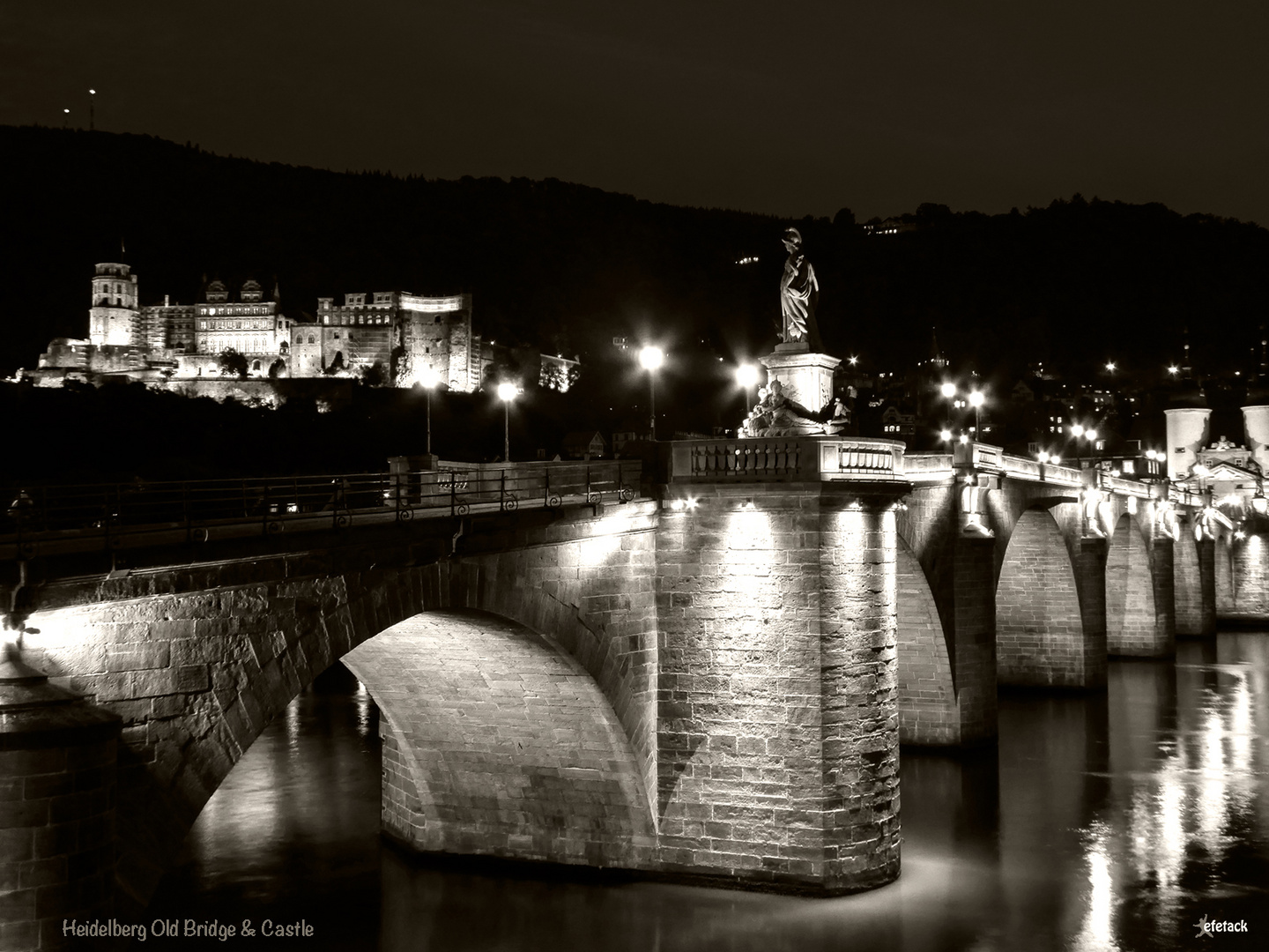 The Old Bridge & The Castle at night