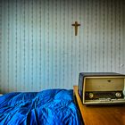 The Old Radio and the Holy Cross