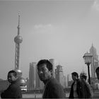 The oriental Pearl Tower - Momente I