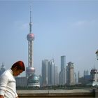 The oriental Pearl Tower - Momente II