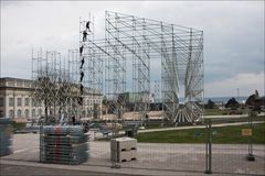   The Parthenon in Kassel entsteht